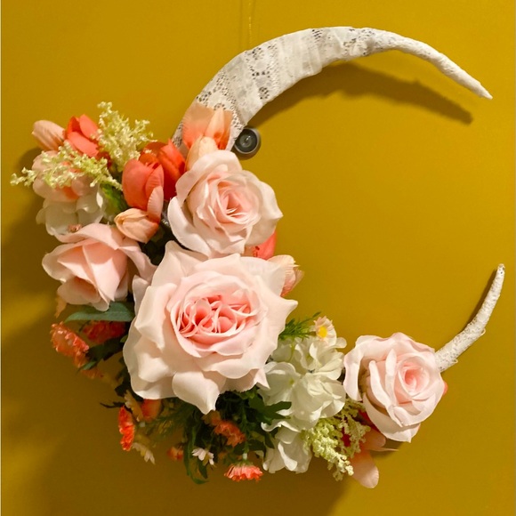 Handmade one of a kind boho crescent moon wreath - Picture 2 of 3